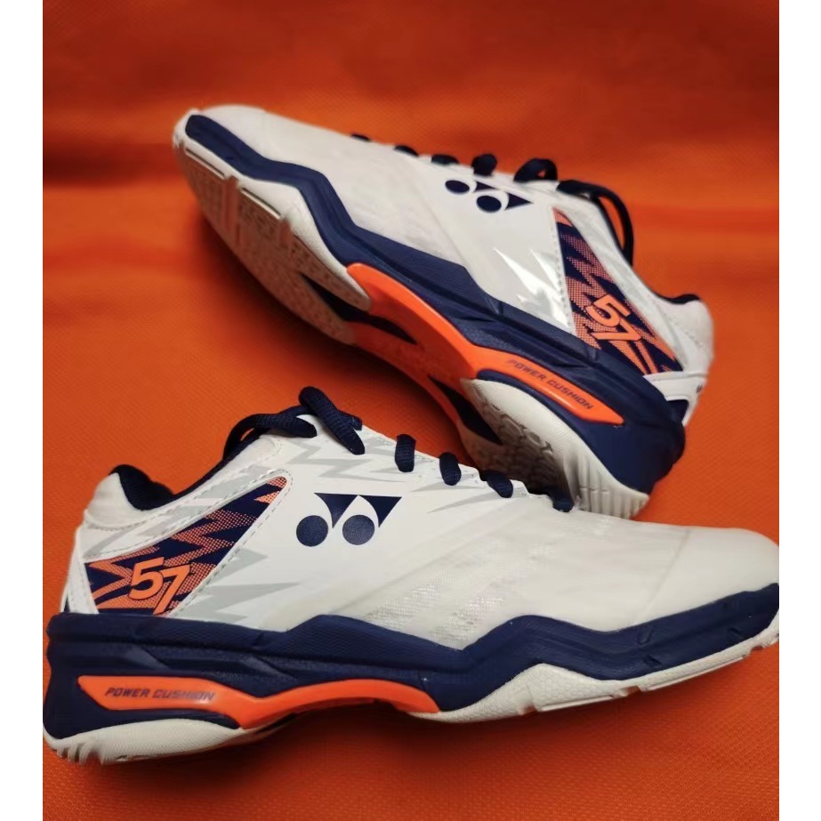 Yonex badminton shoes hot sale under 1500