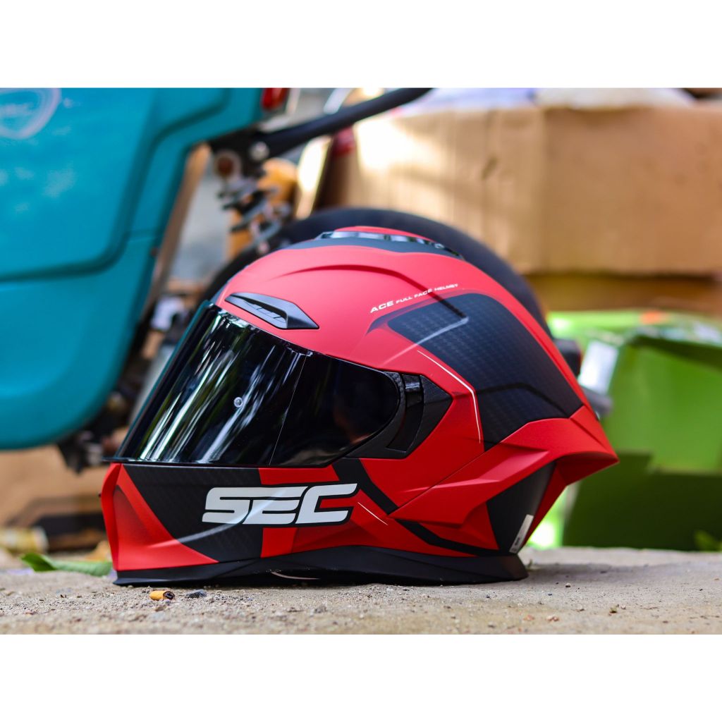 Sec hot sale helmet red