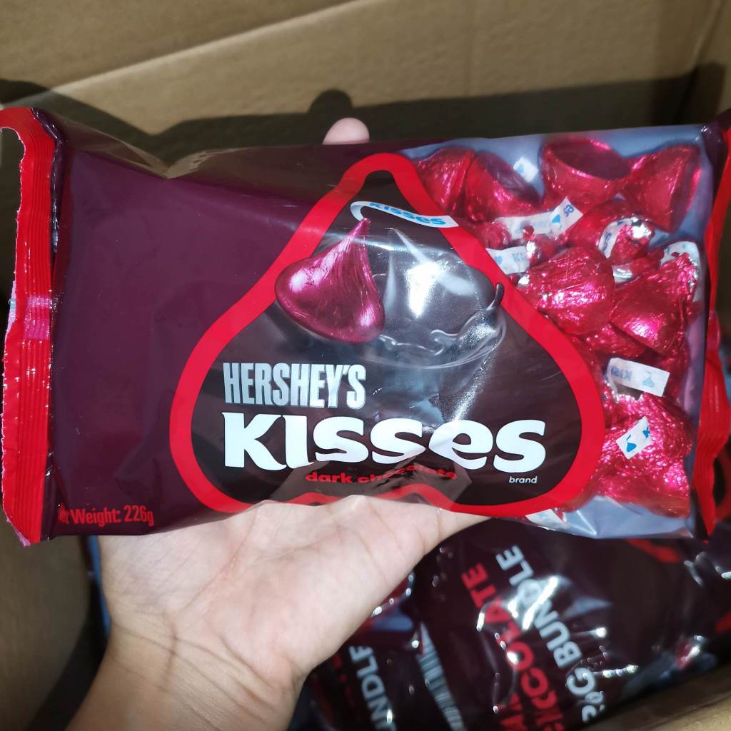Hershey's Kisses Dark Chocolate 226g Irresistible Dark Chocolate