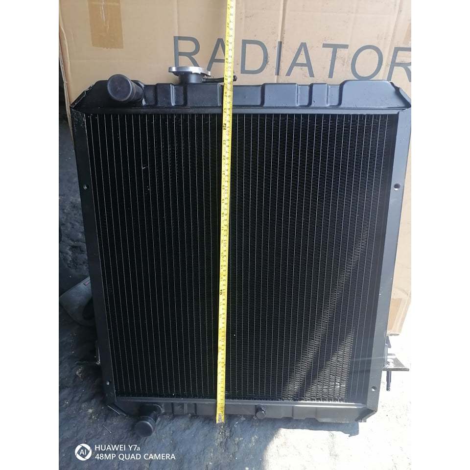 RADIATOR for 4HE1 / 4M51 ENGINE 27x 23 