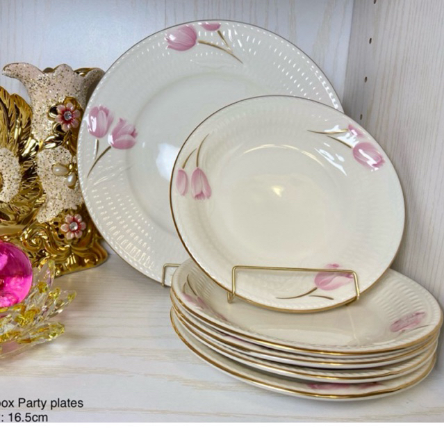 GIVENCHY PARTY PLATES W/box | Shopee Philippines