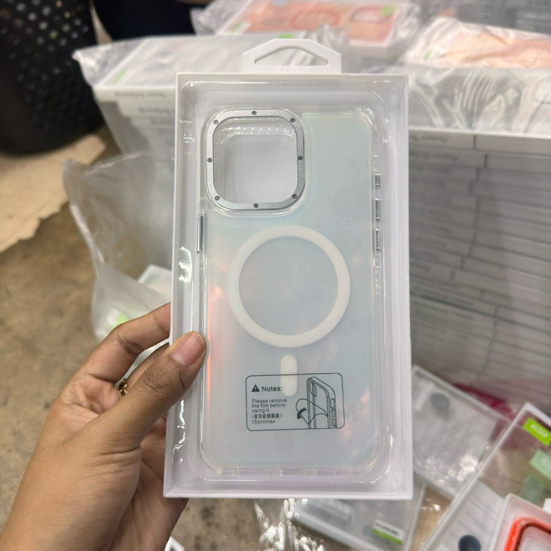 Holographic Shockproof Magnetic Case IP11,12,13,14 ,15 and 16 series ...