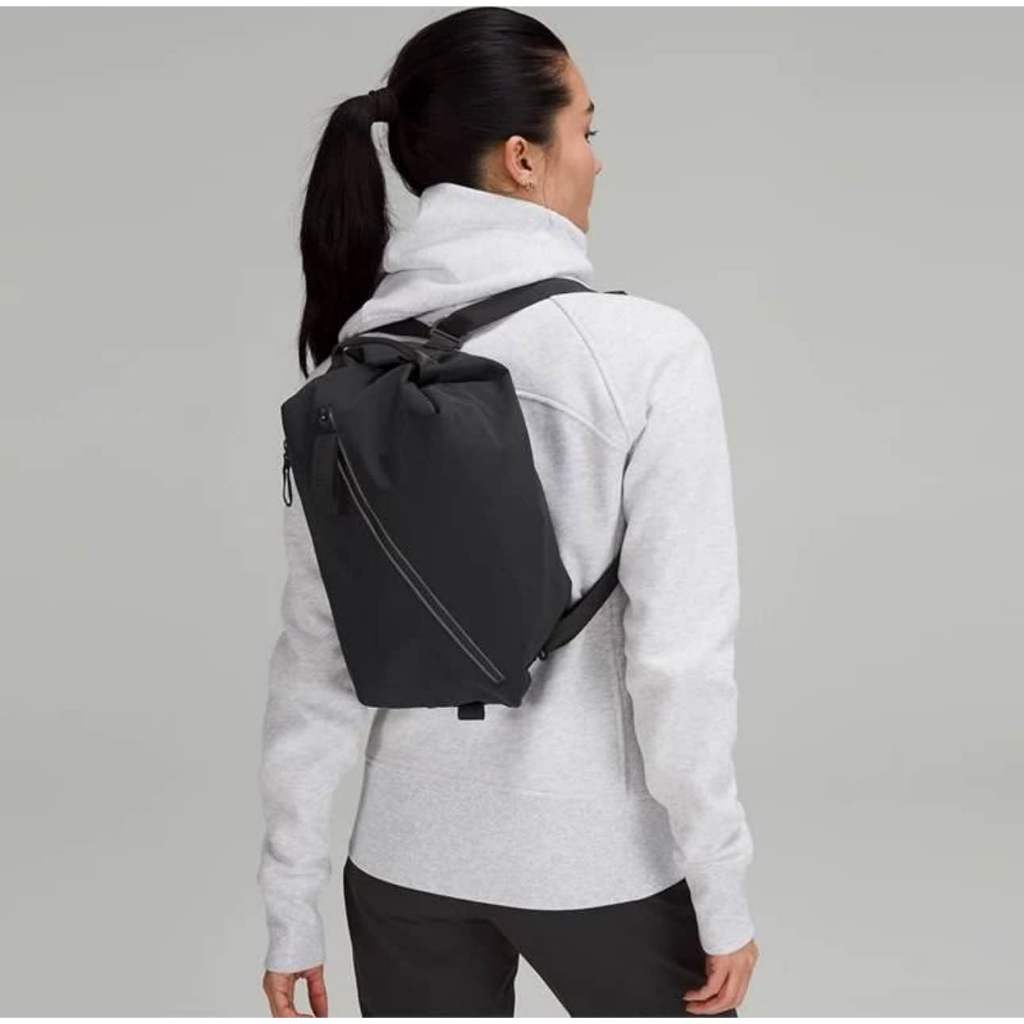 Lululemon Fast Track Bag 2.0 10L Versatile bag Crossbody Backpack Shoulder  bag | Shopee Philippines