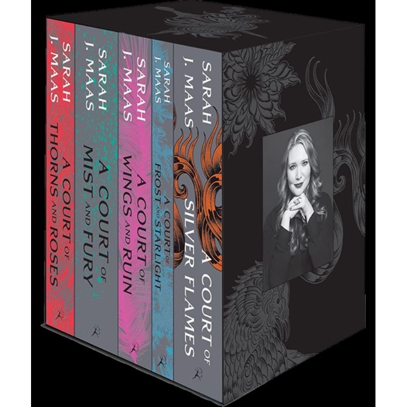 A Court of Thorns and Roses Hardcover Box Set