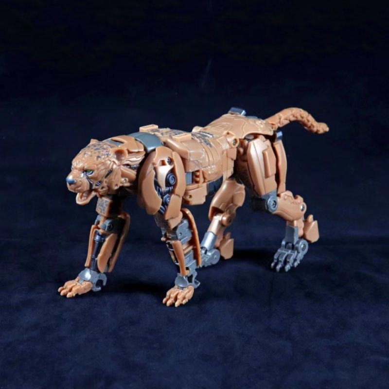 QT 02 cheetor rotb ss 98 | Shopee Philippines