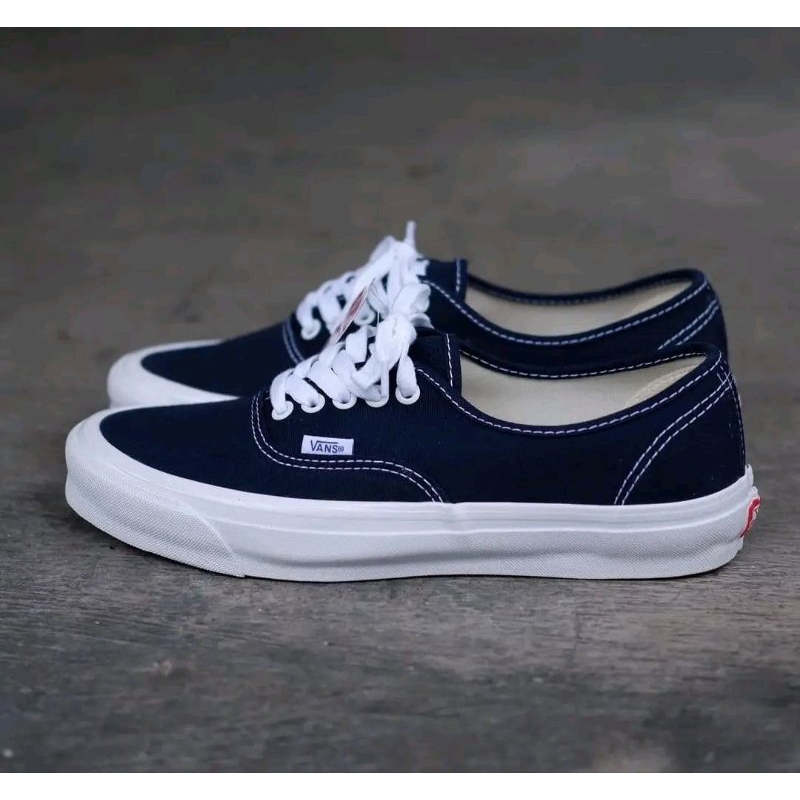 Vans OG Black Vault 1 ( Free Socks ) | Shopee Philippines