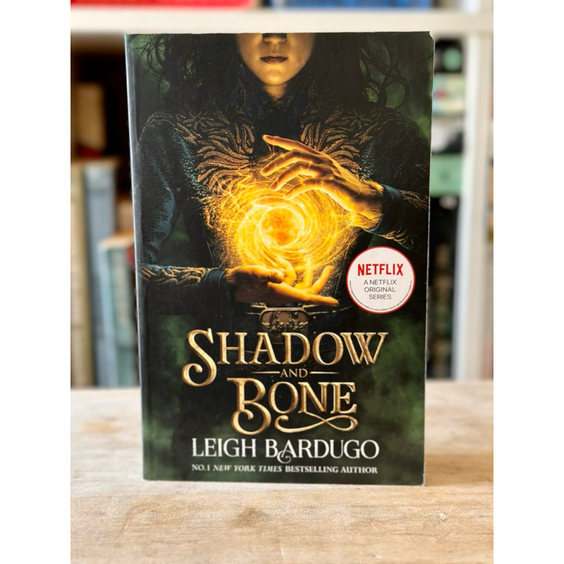 Shadow and bone book one leigh bardugo pre loved tp shopee