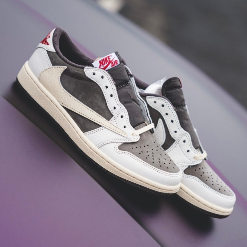 Travis Scott x Jordan Air Jordan 1 Low Barb 3.0 