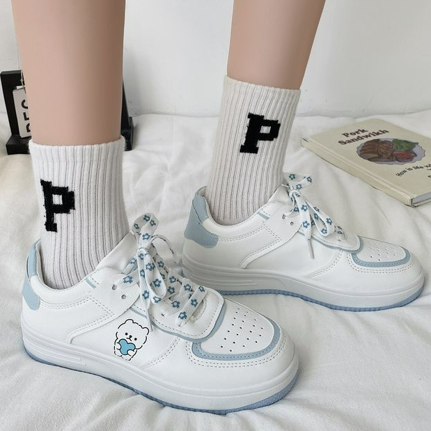 JEIKY Women s White Shoes With Cute Bear Print Korean Style Sneakers Thick Soles Comfortable B321 Shopee Philippines