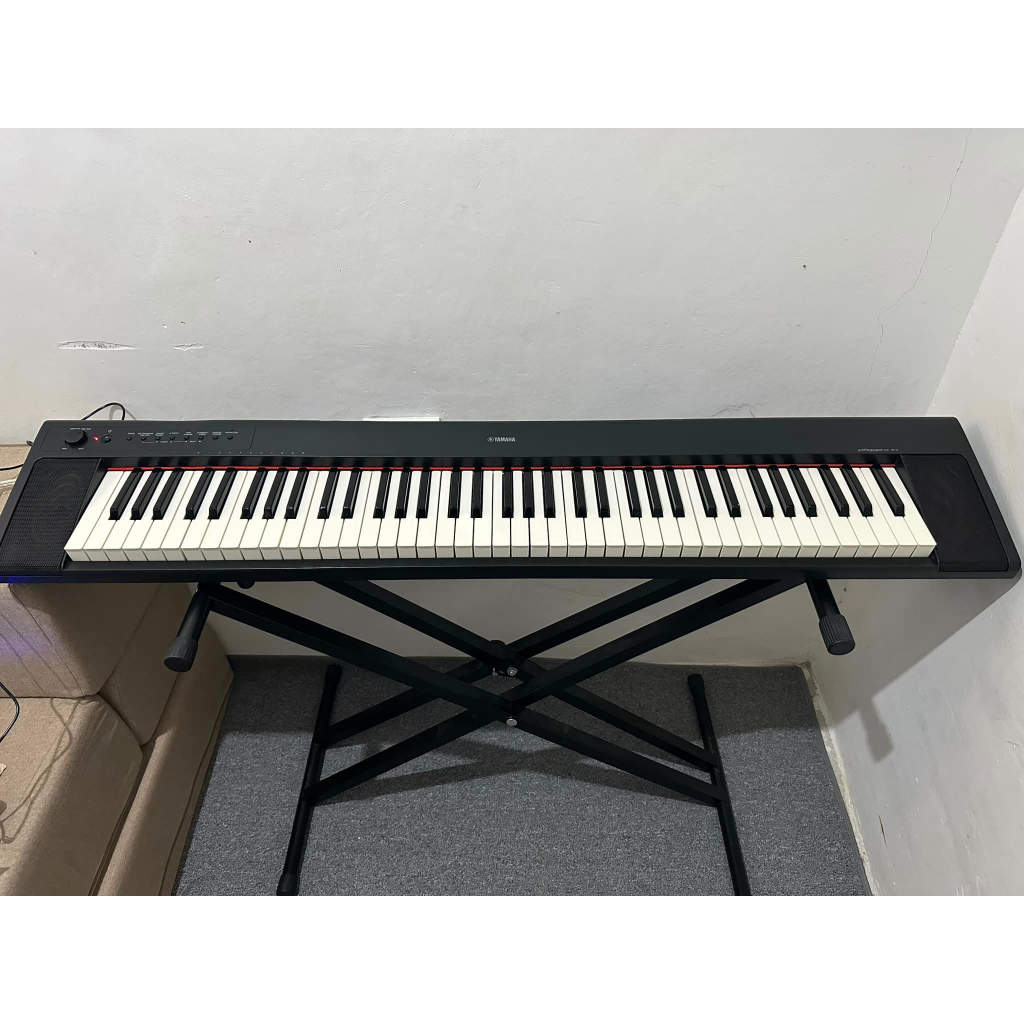 Yamaha Piaggero NP31 76Key Lightweight Compact Portable Keyboard
