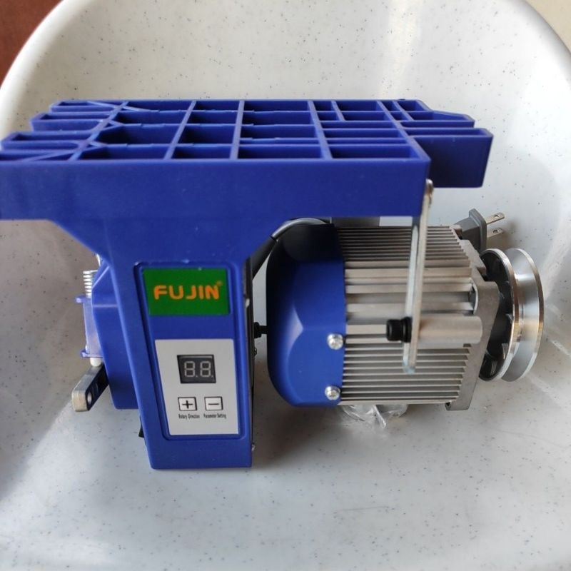 ORIGINAL Fujin Tanso sewing machine servo motor 550 watts juki | Shopee ...