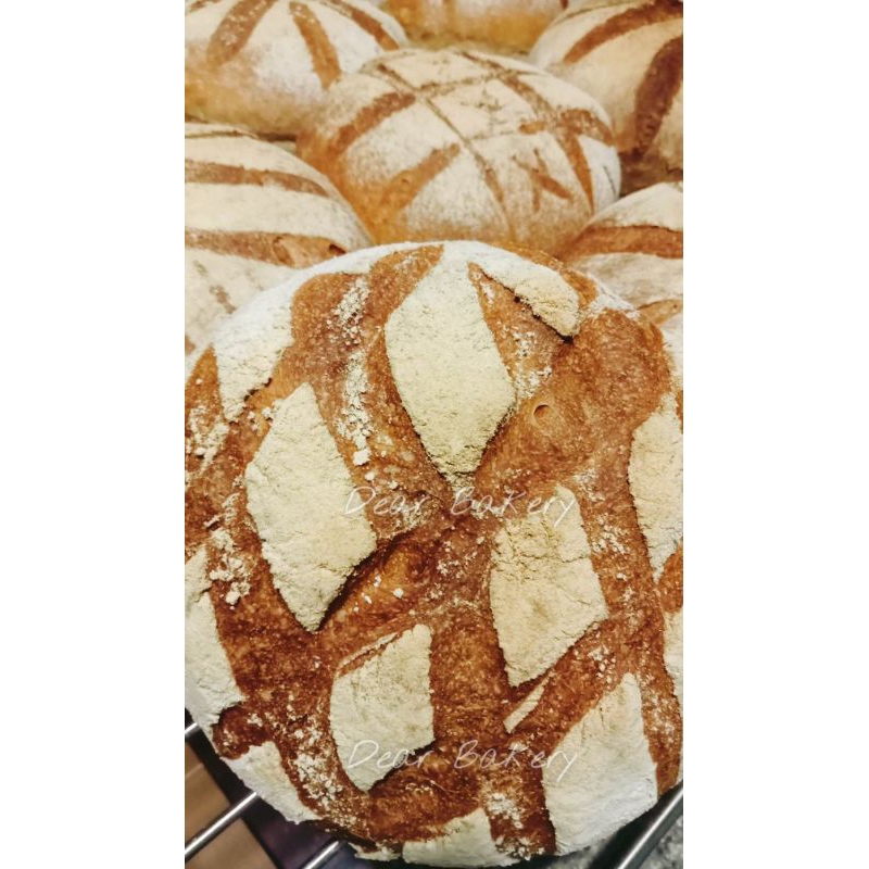Dear Bakery's Sourdough Bread 