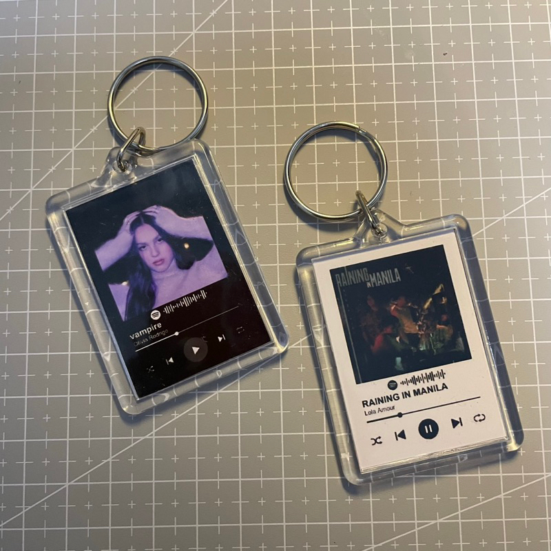 20PESOS/EACH MINIMUM 2PCS PER ORDER Scannable Spotify Acrylic Keychain ...