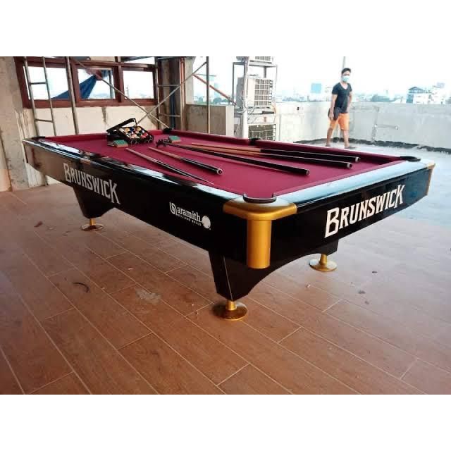 BRUNSWICK BILLIARD TABLE BRANDNEW STANDARD SIZE WITH COMPLETE ACCESSORIES/ LAMES Shopee