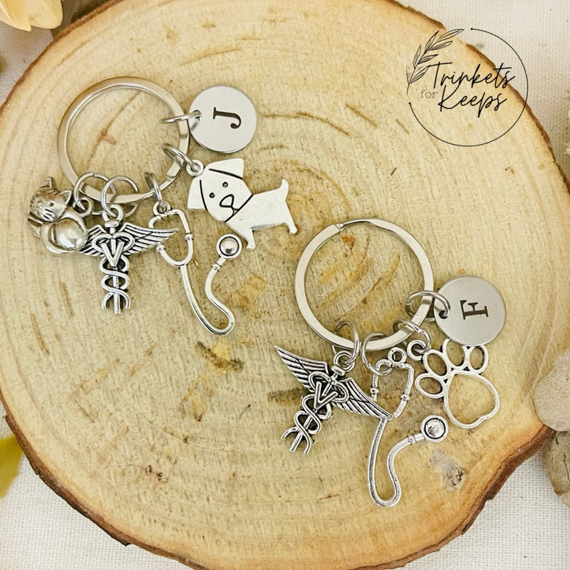 Vet Keychain • Doctor Keychain • Veterinarian Keychain • Initial ...