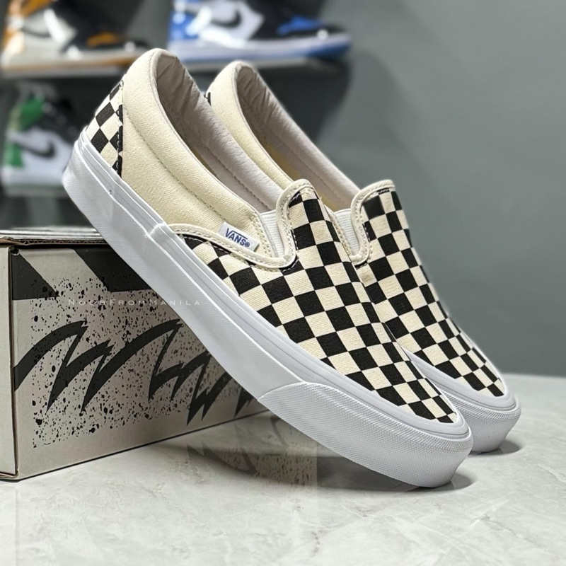 Checkered store vans payless