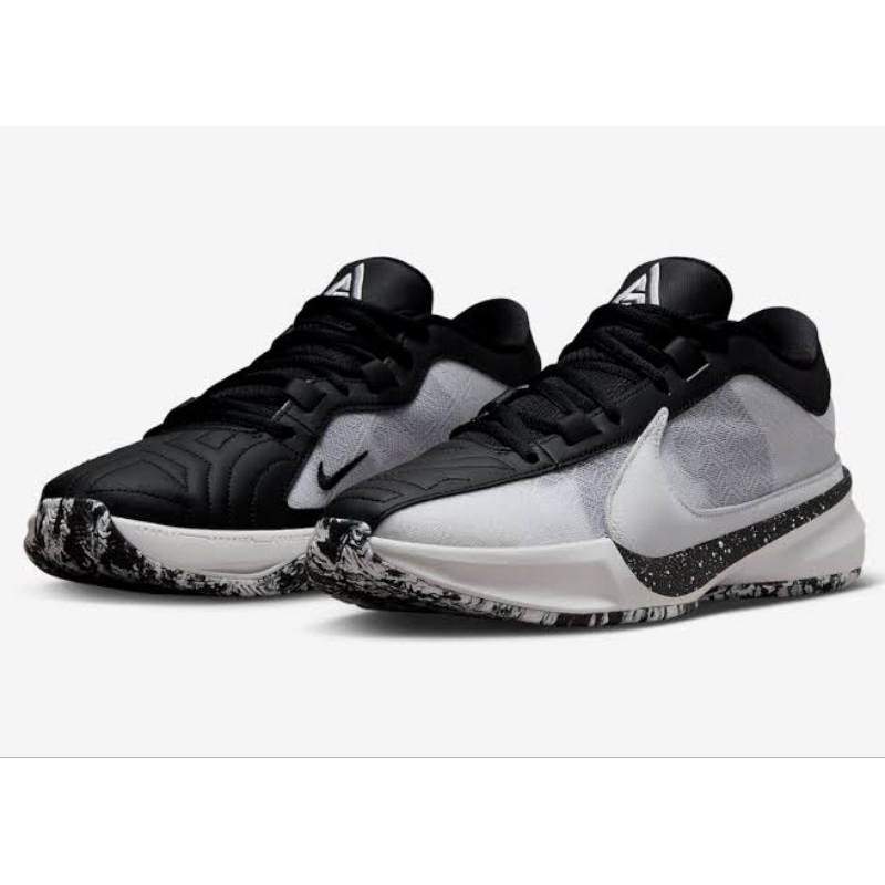 nike soccer cleats 2019