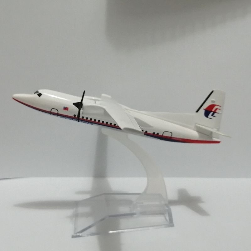 FK50 Malaysia Airplane Aircraft Model Collection | Shopee Philippines