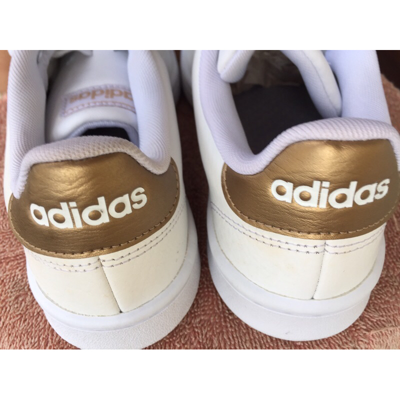 Adidas advantage best sale sneaker rose gold