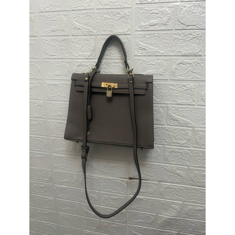 Hermes kelly preloved hot sale