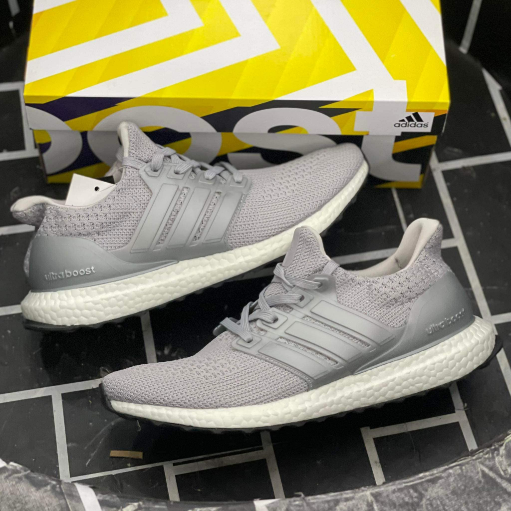 Ultra boost best sale without socks