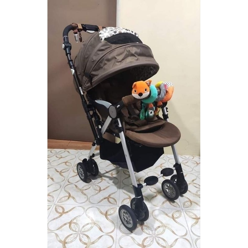 Combi Handy Auto 4 CAS Baby Stroller