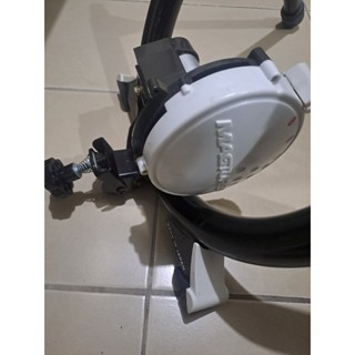 minoura b60d