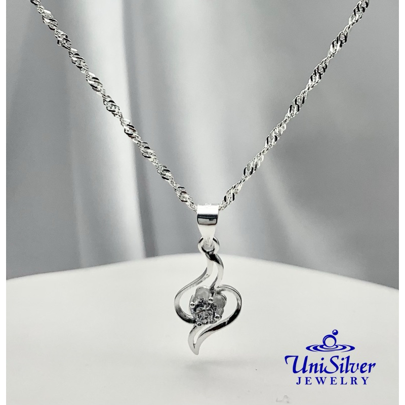 Uni silver pendant design top