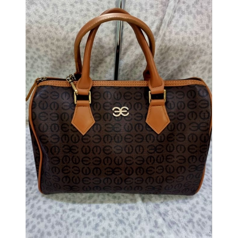 ESQUIRE DOCTORS BAG (sling convertible) Shopee Philippines