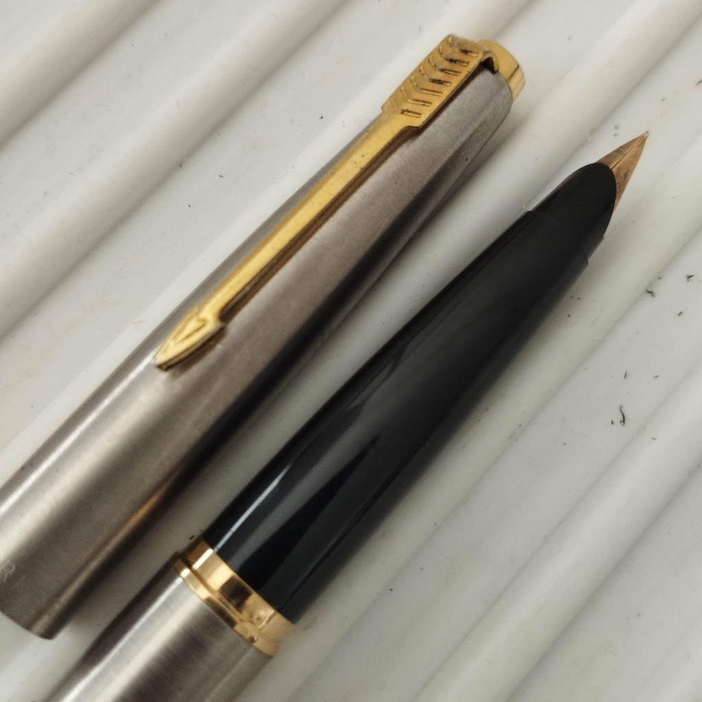 Vintage Used PARKER 45 Flighter Deluxe Fountain Pen - Extra Fine Gold ...