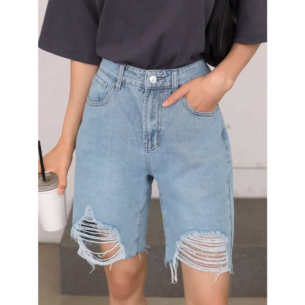 Tattered shorts shop