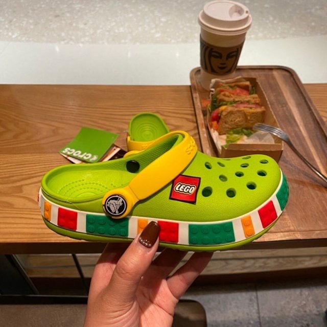Crocs Clogs Sandals For Kids Girls Non-slip Flip Flops Fashion Lego ...