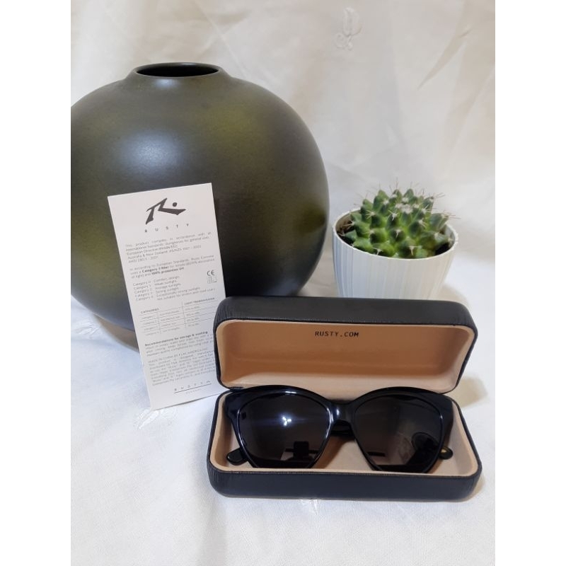 Rusty Sunglasses (original) | Shopee Philippines