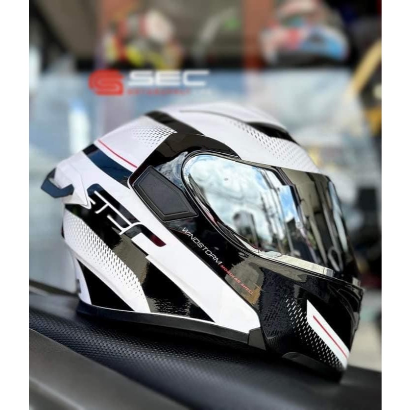 SEC WindStorm and Whirlwind Solid Modular Helmet (For v3: FREE SPOILER AND  SMOKE LENS)