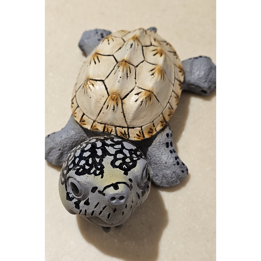 Tortoise/Turtle Resin realistic figurine collector souvenir | Shopee ...