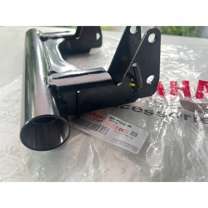 B65-F1410-00 GENUINE ENGINE BRACKET COMP/ENGINE SUPPORT AEROX V1 ...