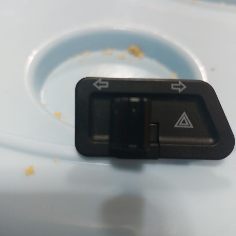 Signal Light Switch with Hazard Plug in Play Honda Wave /DASH/SUZUKI