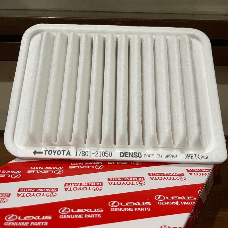 thumbnail image 2 of H HENZIKON Premium Engine Air Filter For Toyota Corolla 2009-2019 1.8L – Replaces 17801-21050, PA5655 2 of 5