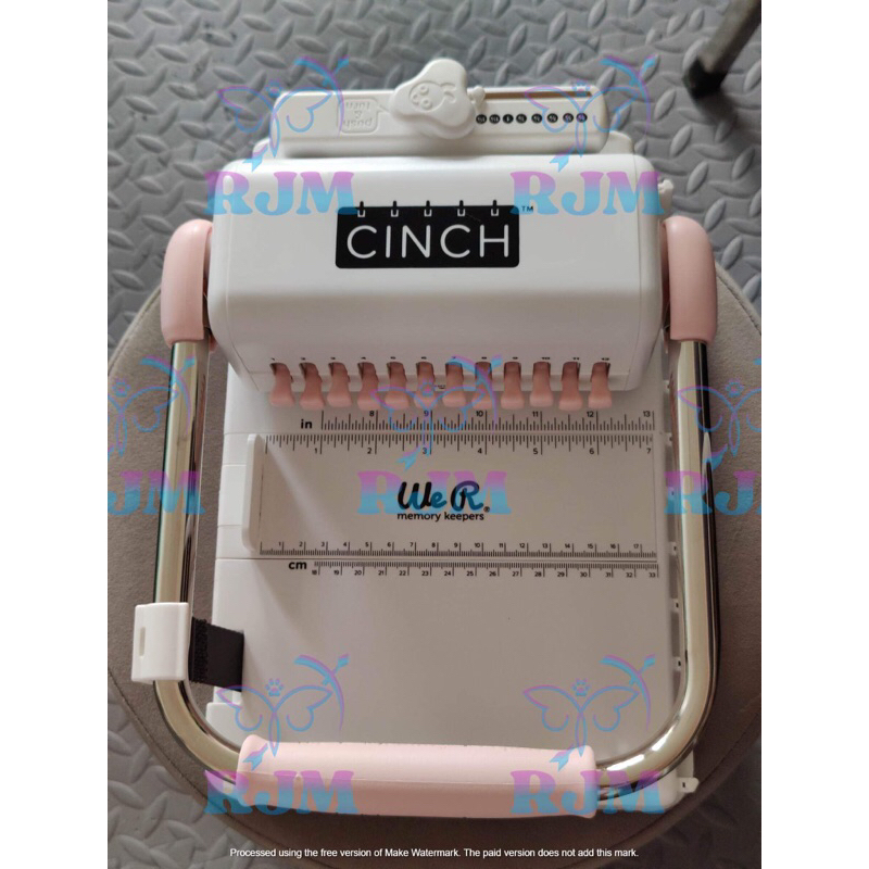 Heidi Swapp Cinch Book Binding Machine by We R Memory Keepers | Pink and  White