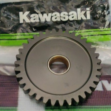 Kawasaki Barako Idle Gear Spur 35T Genuine 59051-0017 GENUINE PARTS ...