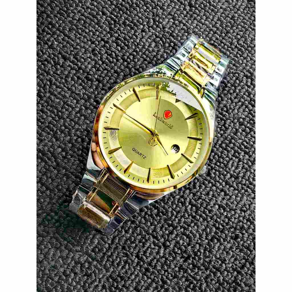 S03 LOOKWORLD EXTRAVAGANT WATCH FOR MEN & WOMEN ANALOG WRISTWATCH