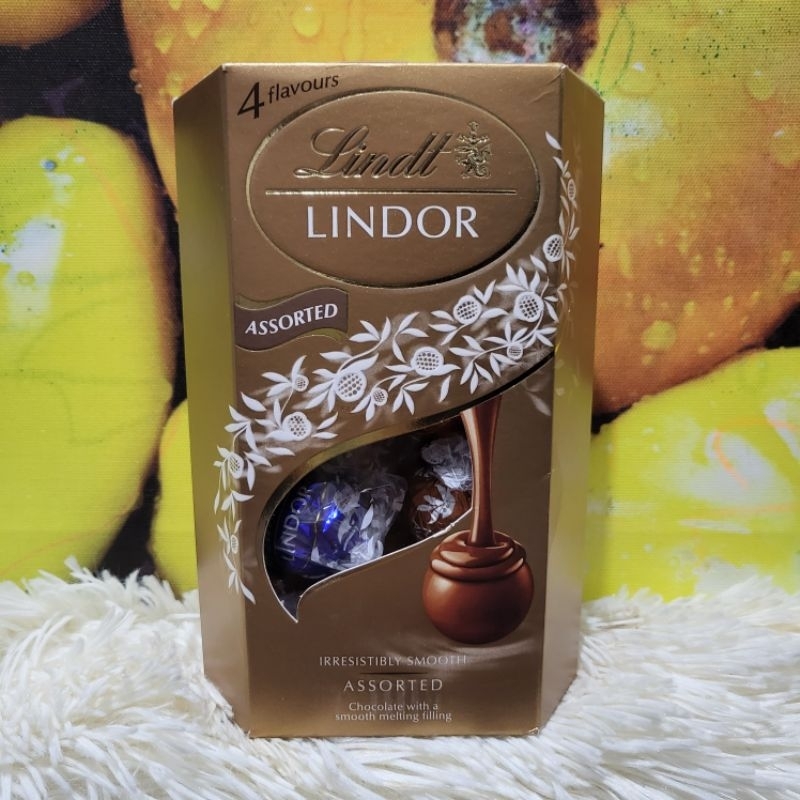 Lindt Lindor Milkassorted Chocolate 200grams Shopee Philippines 4711