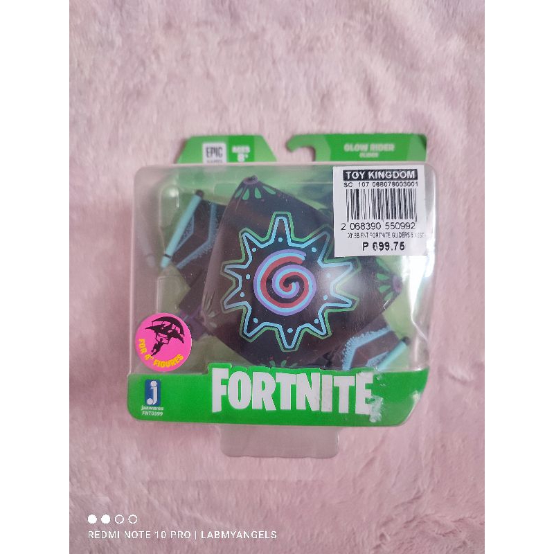 Fortnite Gliders Rush Glider, Discovery Glider, Glow Rider Glider ...