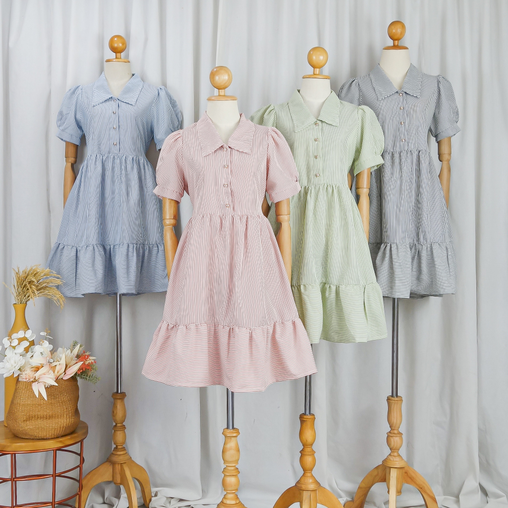 Robe Miss Patrina London à Col - Taille M, Couleur Or, Style Shirt Dress, Occasion Très Bon état