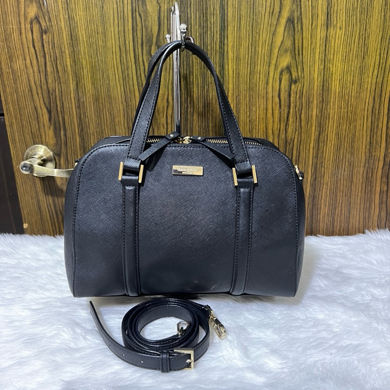 Kate Spade Two way Black C and A closet online boutique Shopee
