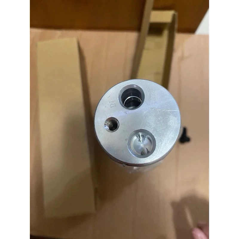 Nissan Navara Calibre ( 2015+ )- Filter Drier - Aluminum Drier ...