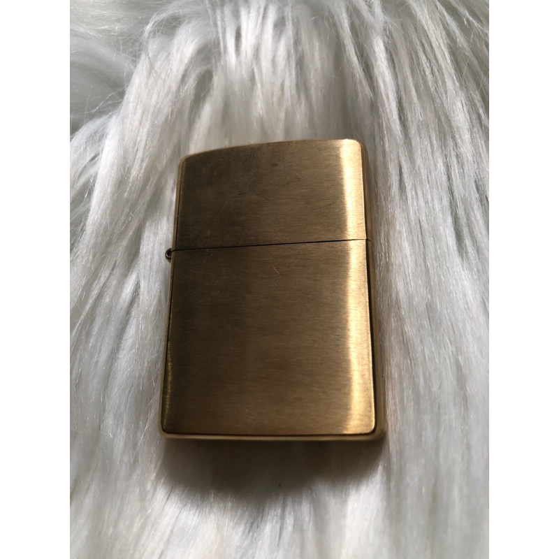 Zippo Classic Brushed Brass / Made in USA/ New / no fluid included