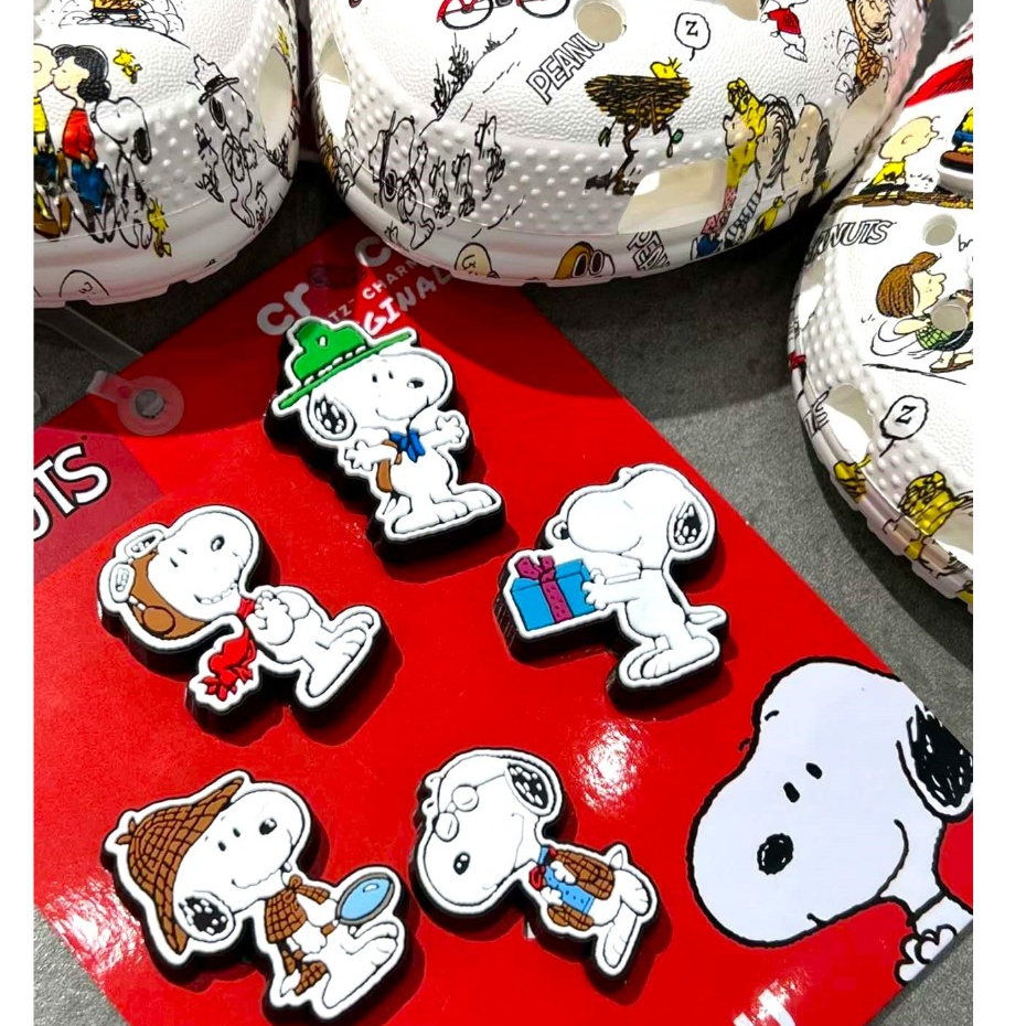 New Peanut Snoopy Jibbitz Crocs Pins for shoes bags High quality cod