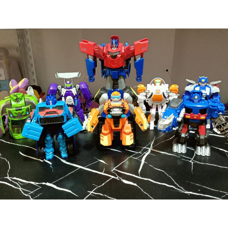 TRANSFORMER AUTOBOTS. | Shopee Philippines