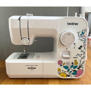 Mini Sew Machine Electric Multi-functional Household LED Light Double Speed  Thread Foot Prosser Sewing Machine maquina de coser